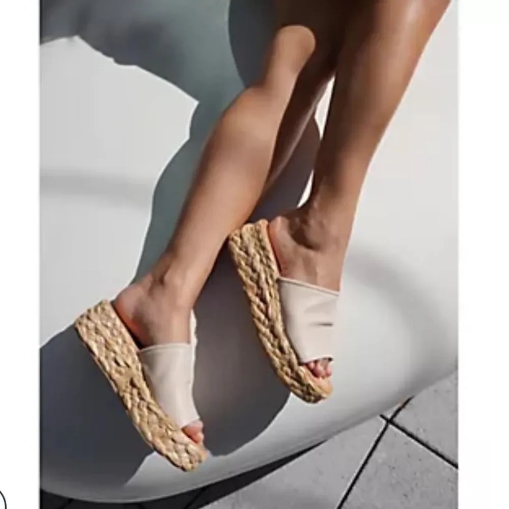 Dolce Vita Raffia Bottom Slide Sandals - Pablos